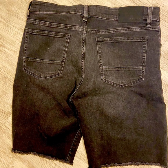 Forever 21 - Distressed Jean Shorts - Picture 4 of 4